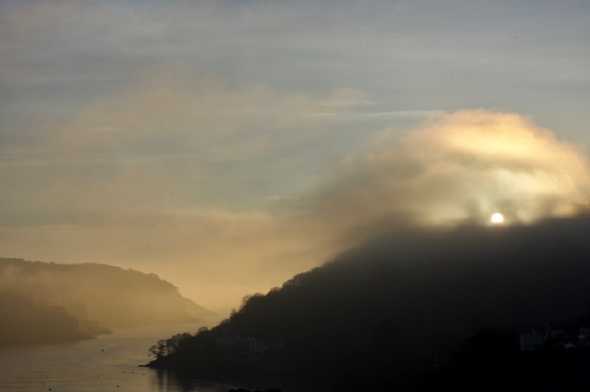 30 November 2020 - 08-32-00

--------------------------
Mist & sunrise over Dartmouth rivermouth